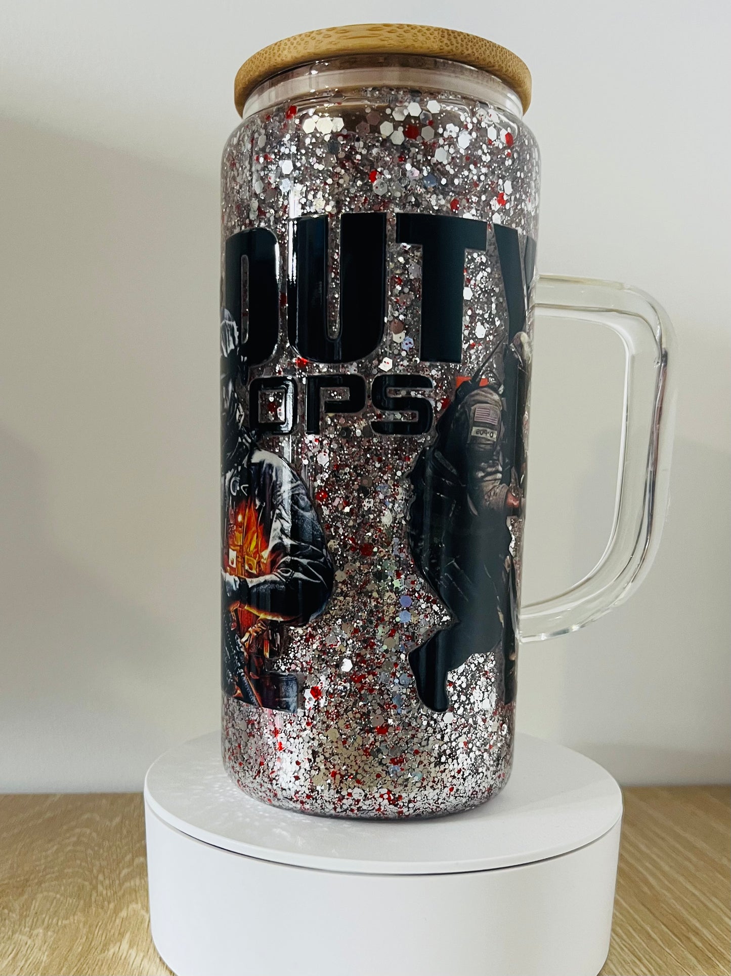 Call of Duty - Tall Glass with Handle